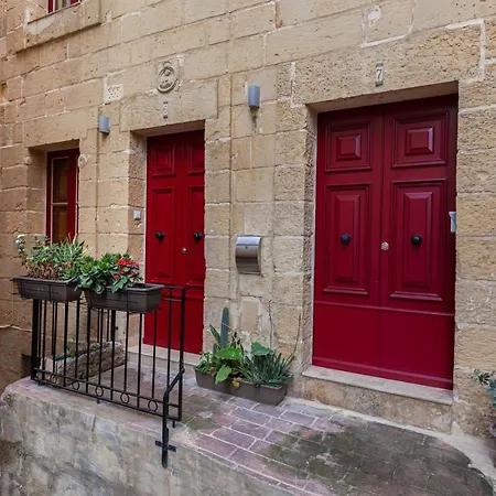 Apartament Designer With Comfy Sofa In By 360 Estates *